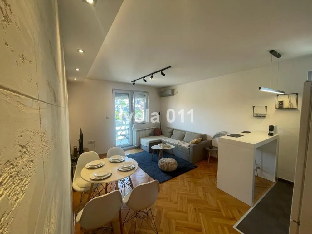 Prodaja, dvosoban stan, 38m², Zvezdara Sve Podlokacije, Beograd