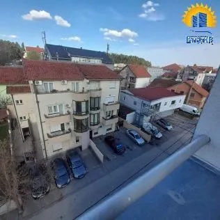 Prodaja, četvorosoban stan, 113m², Petlovo Brdo, Beograd - image 5