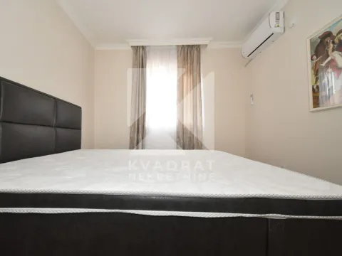 Rent, three bedroom apartment, 100m², Momišići, Podgorica - image 11