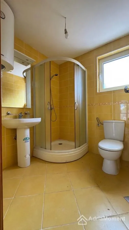 Sale, two bedroom apartment, 79m², Kotor, Crna Gora