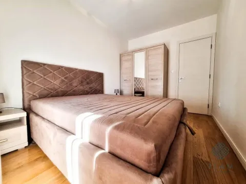 Izdavanje, jednosoban stan, 47m², Central Point, Podgorica - image 8