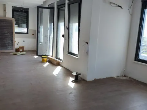 Prodaja, stan, 166m², Čukarica, Beograd - image 2