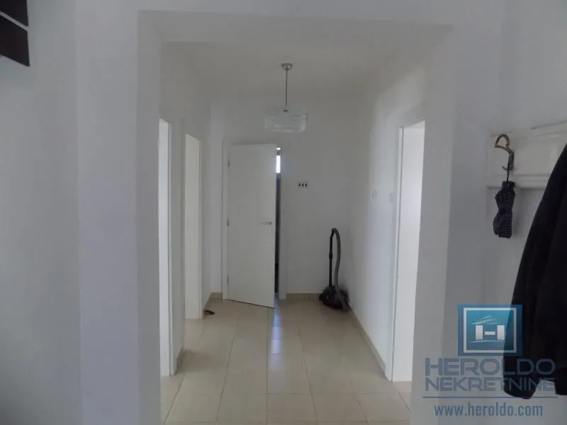 Sale, house, 230m², Centar, Paraćin