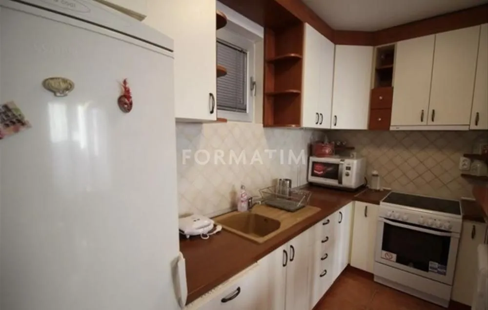 Rent, two bedroom apartment, 45m², Crveni Krst, Beograd