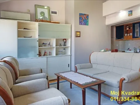 Sale, house, 250m², Voždovac Sve Podlokacije, Beograd - image 10
