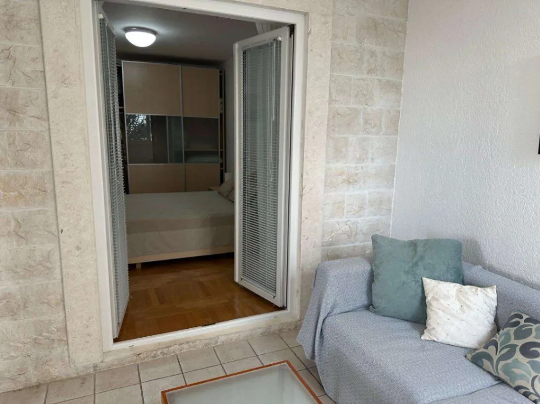 Sale, two bedroom apartment, 70m², Sveti Stefan, Budva