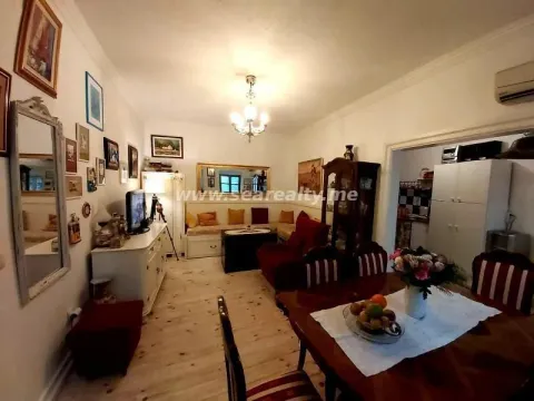Prodaja, dvosoban stan, 71m², Kotor, Crna Gora - image 2
