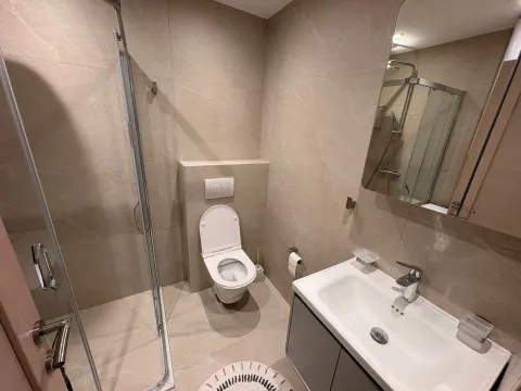 Izdavanje, jednosoban stan, 45m², Centar, Tivat - image 4
