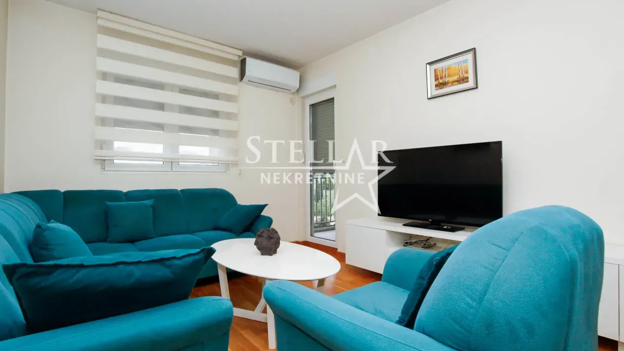 Rent, two bedroom apartment, 75m², City Kej, Podgorica