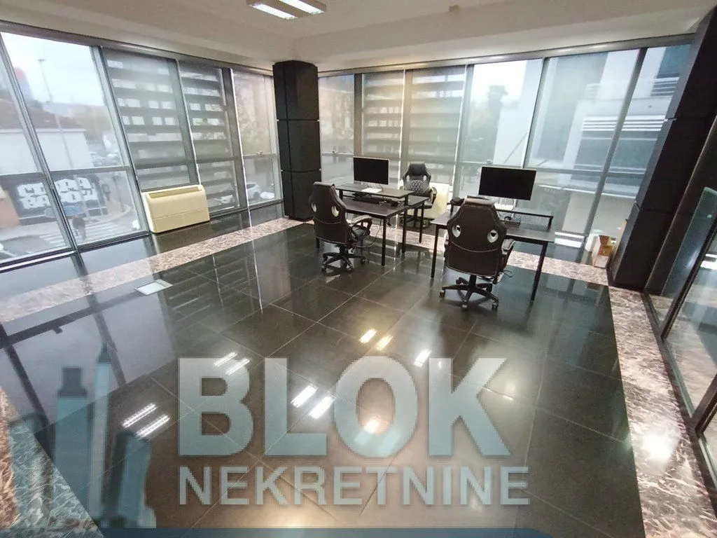 Rent, office space, 185m², Centar, Podgorica