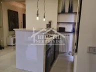 Izdavanje, četvorosoban stan, 180m², Vračar Hram, Vračar Sve Podlokacije - image 8