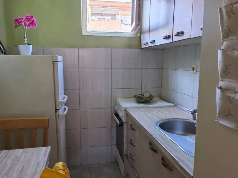 Prodaja, garsonjera, 30m², Gintaš, Podgorica - image 4