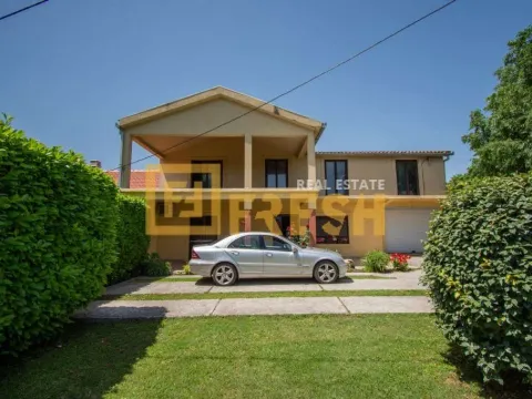 Prodaja, kuća, 300m², Donja Gorica, Podgorica - image 4