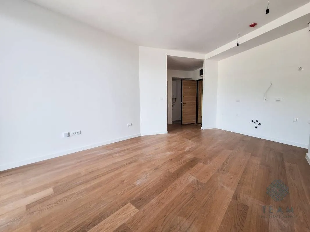 Sale, one bedroom apartment, 59m², Bečići, Budva