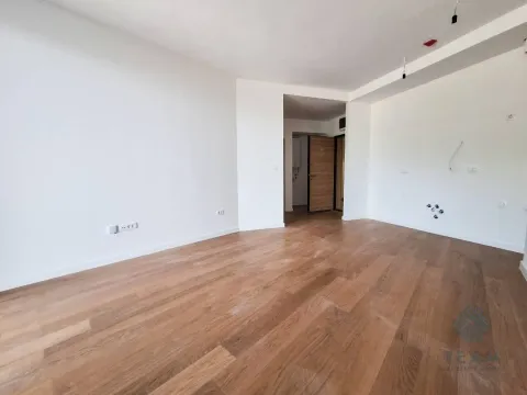 Sale, one bedroom apartment, 59m², Bečići, Budva - image 5