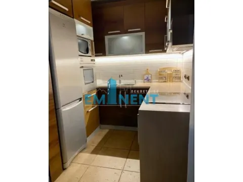 Rent, four bedroom apartment, 82m², Retenzija, Beograd - image 4