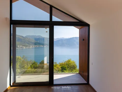 Prodaja, stan, 339m², Tivat, Crna Gora - image 17
