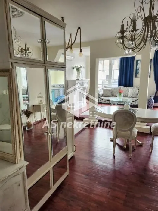 Rent, two bedroom apartment, 56m², Vračar Sve Podlokacije, Beograd