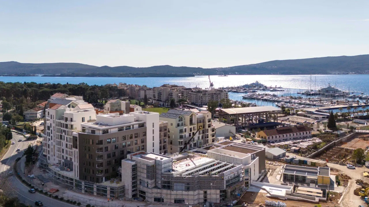 Prodaja, dvosoban stan, 102m², Porto Montenegro, Tivat