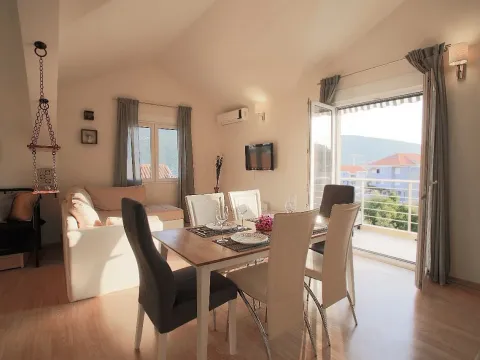 Prodaja, dvosoban stan, 82m2, Đenovići, Herceg Novi Prodaja, dvosoban stan, 82m2, Đenovići, Herceg Novi