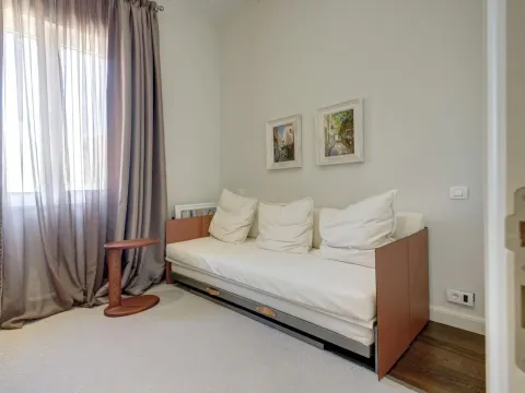 Sale, two bedroom apartment, 90m², Porto Montenegro, Tivat - image 14