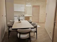 Izdavanje, dvosoban stan, 117m², Budva, Crna Gora - image 9