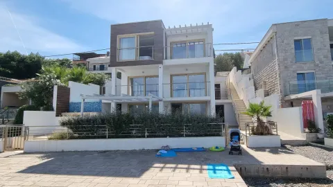 Prodaja, kuća, 300m², Tivat, Crna Gora - image 1