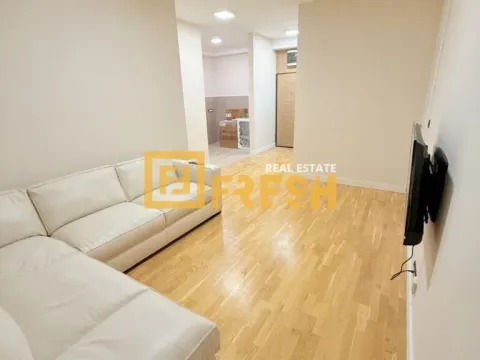 Izdavanje, dvosoban stan, 73m², Blok 9, Podgorica - image 2