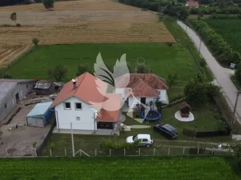 Prodaja, kuća, 178m², Velika Ivanča, Mladenovac - image 18