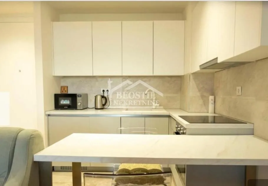 Rent, one bedroom apartment, 41m², Novi Beograd Sve Podlokacije, Beograd