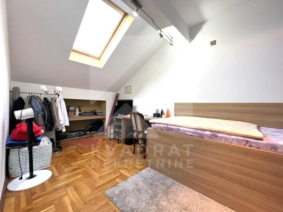 Prodaja, četvorosoban stan, 121m², Krivi Most, Podgorica