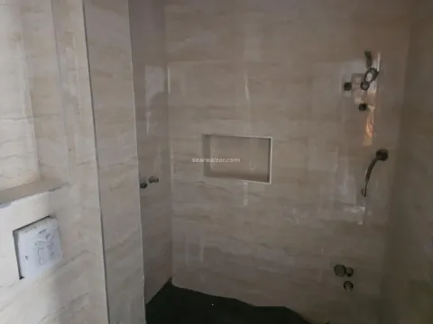 Sale, one bedroom apartment, 56m², Ulcinj, Crna Gora - image 13