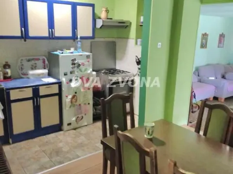 Prodaja, kuća, 146m², Novi Bečej, Zrenjanin - image 4