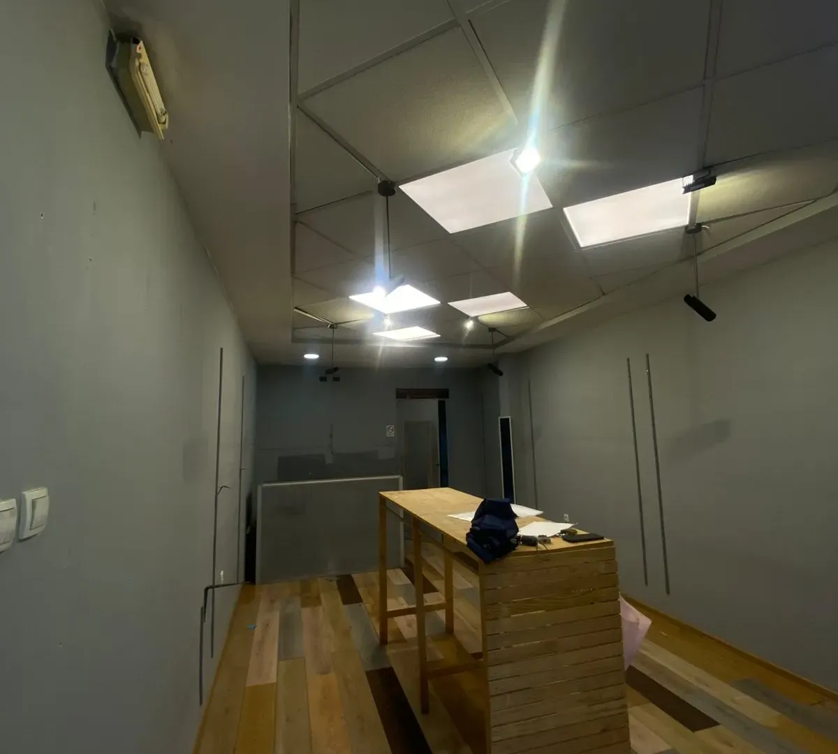 Izdavanje, poslovni prostor, 62m², Centar, Podgorica