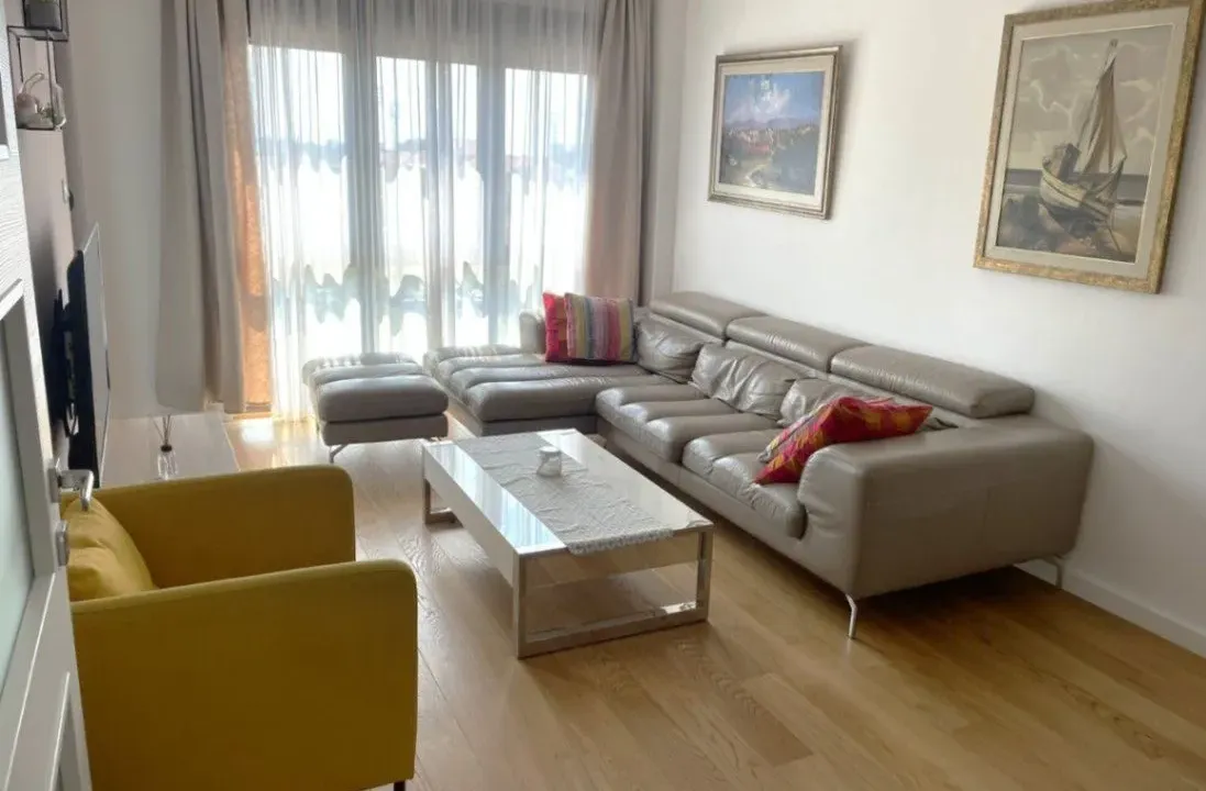 Izdavanje, jednosoban stan, 47m², Zagorič, Podgorica