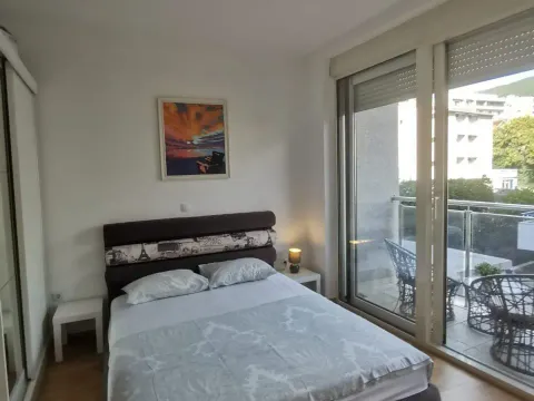 Sale, one bedroom apartment, 35m², Centar, Budva - image 4