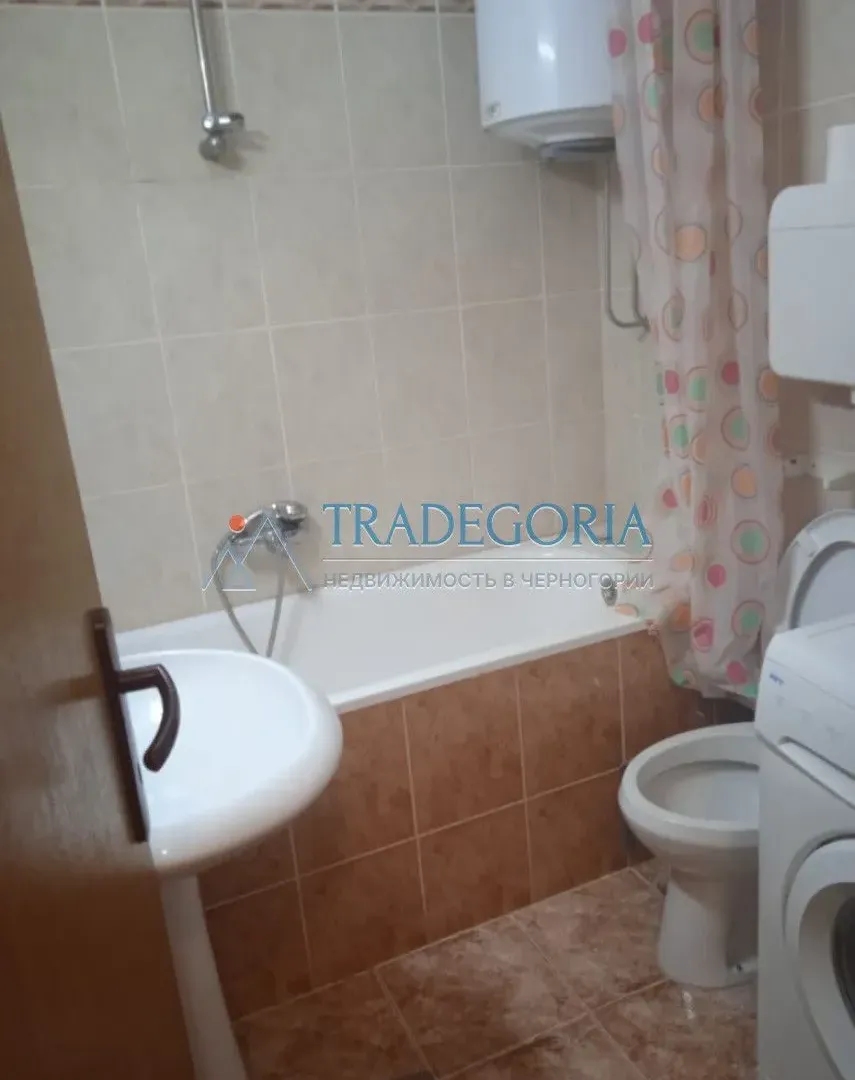 Prodaja, dvosoban stan, 61m², Bečići, Budva