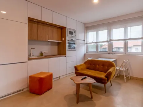 Sale, house, 380m², Belegiš, Stara Pazova - image 13