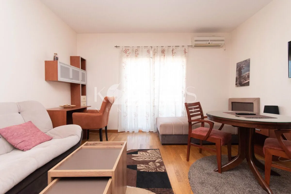 Rent, studio apartment, 30m², City Kvart, Podgorica