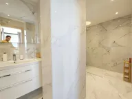 Sale, three bedroom apartment, 200m², Rafailovići, Budva - image 11