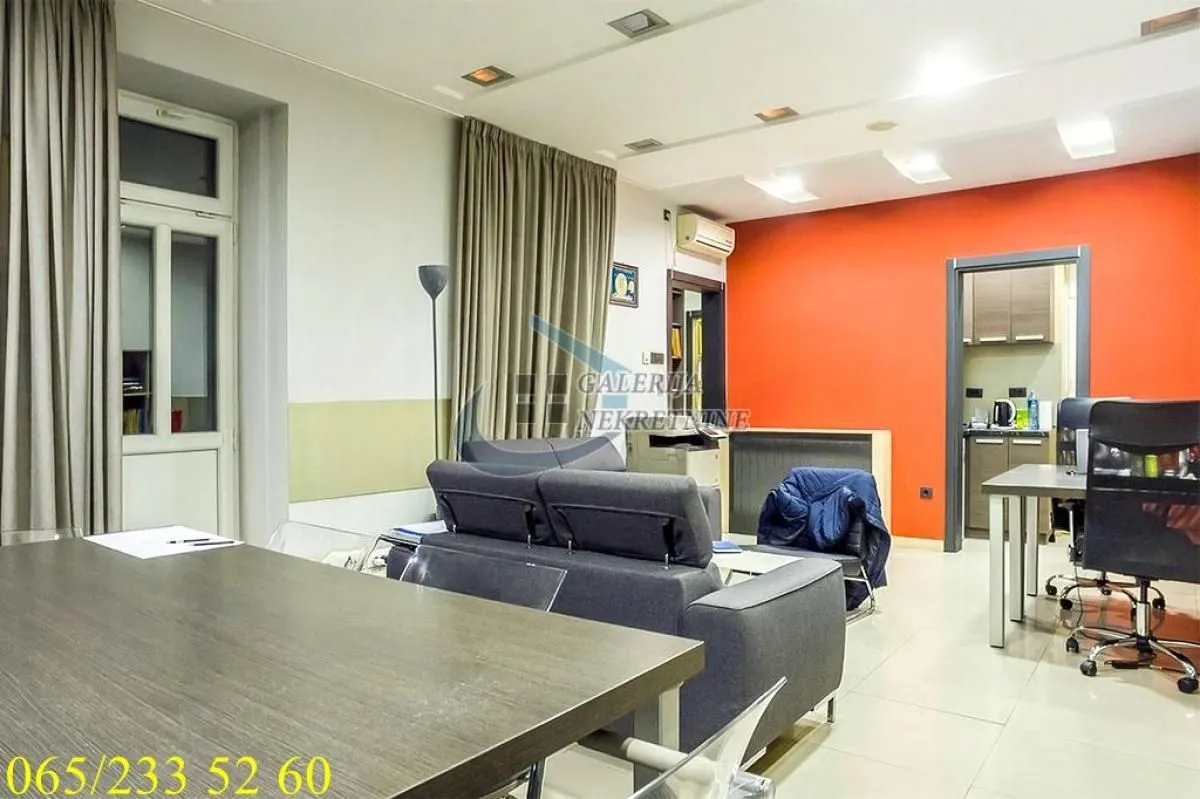 Sale, two bedroom apartment, 51m², Obilićev Venac, Beograd