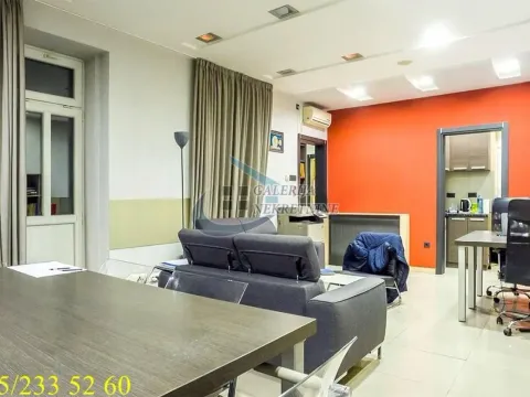 Stan in Obilićev Venac