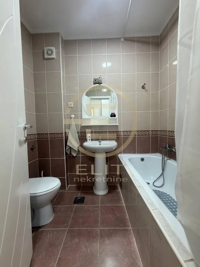 Prodaja, dvosoban stan, 36m², Betanija, Novi Sad Sve Podlokacije