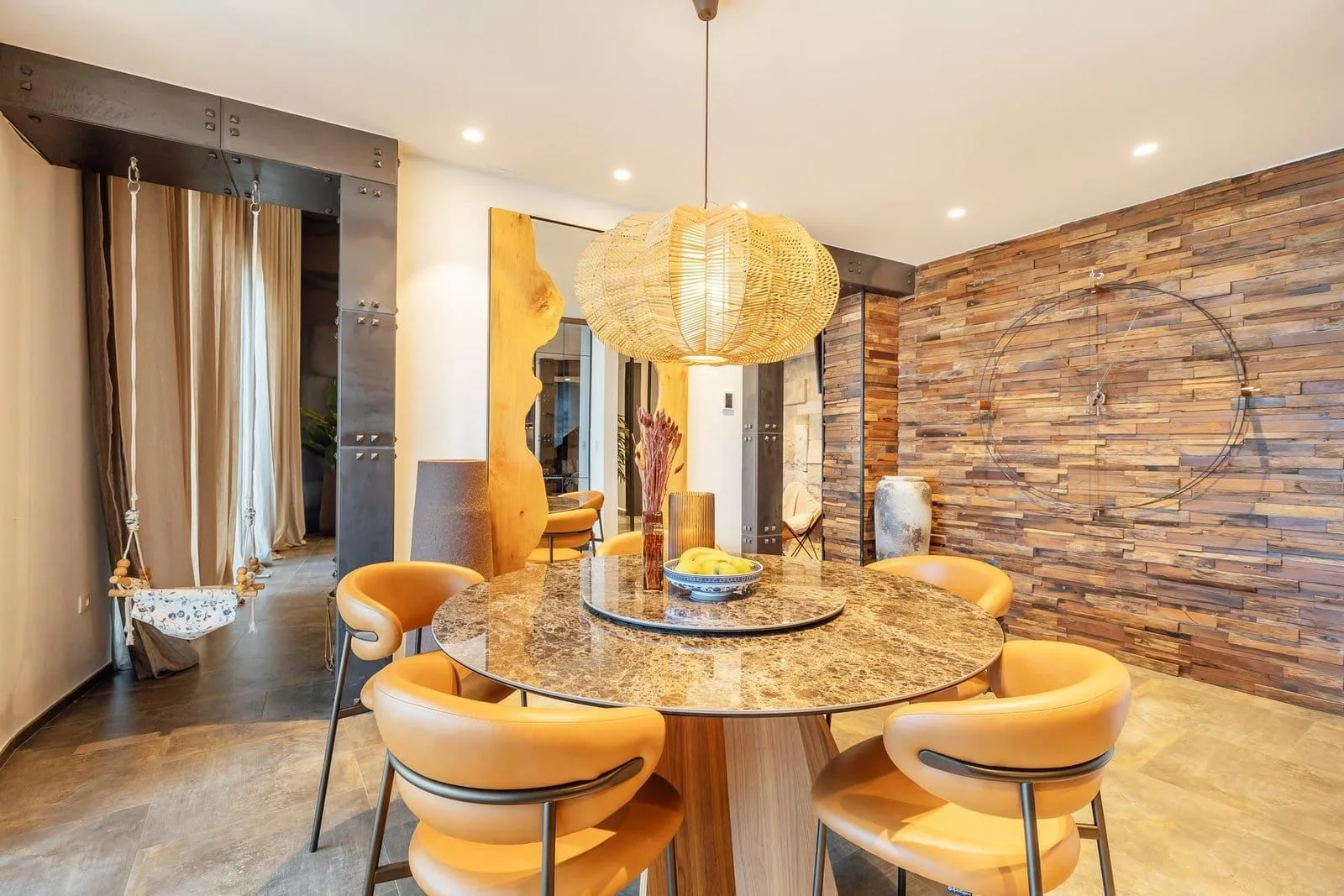 Sale, house, 549m², Dub, Kotor
