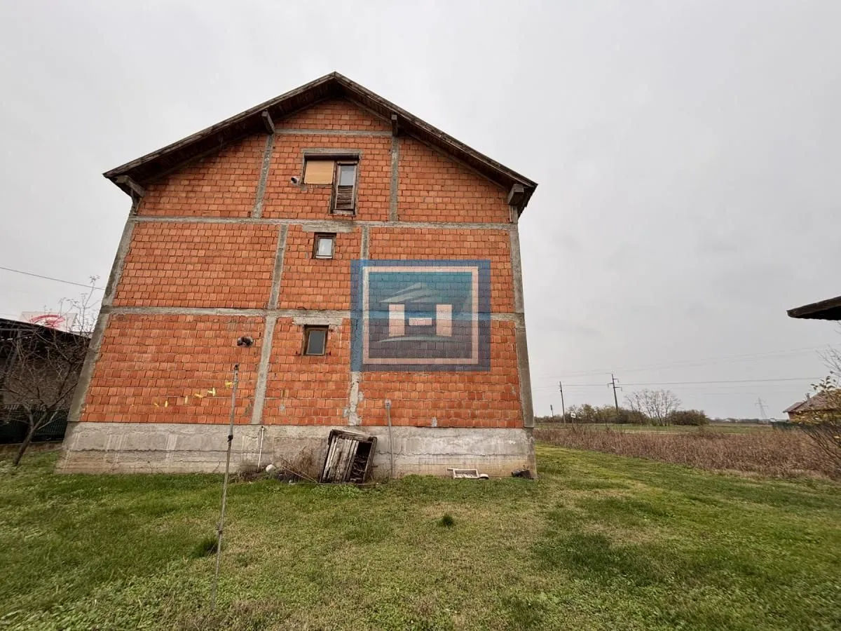 Prodaja, kuća, 194m², Ribare, Jagodina