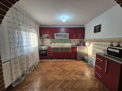 Prodaja, kuća, 150m², Rakitovo, Jagodina - image 8