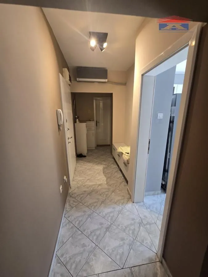 Prodaja, trosoban stan, 75m², Grbavica, Novi Sad Sve Podlokacije
