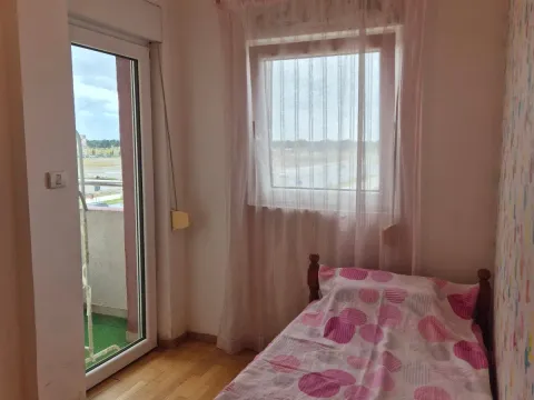 Prodaja, dvosoban stan, 64m², Stari Aerodrom, Podgorica - image 14