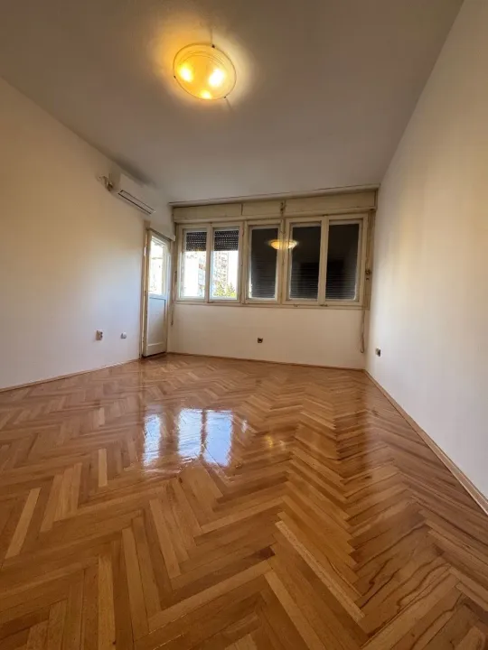 Rent, office space, 86m², Gintaš, Podgorica