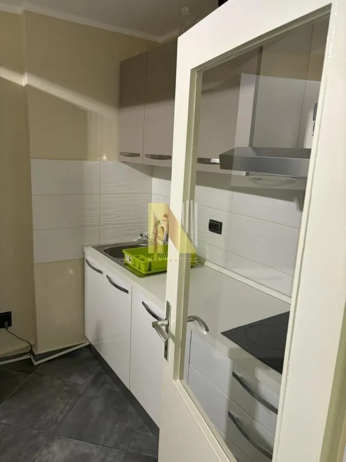 Izdavanje, dvosoban stan, 53m², Avijatičarsko naselje, Novi Sad Sve Podlokacije